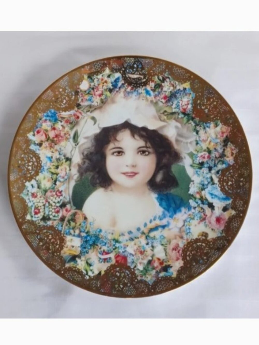 Romantic Victorian Keepsakes "Springtime Beauty" John Grossman Collector Plate